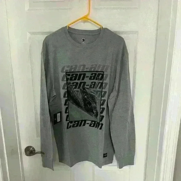 Canam long sleeve never worn - Picture 2 of 4